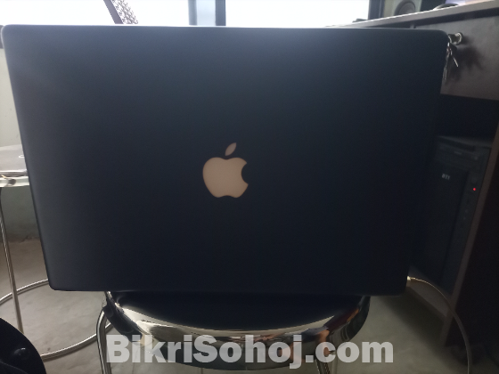 MacBook Black